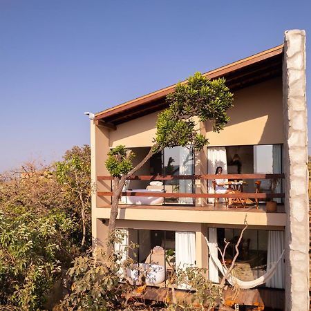 Lofts Lobo Guara Villa อัลโต ปาไรโซ เด โกยาส ภายนอก รูปภาพ