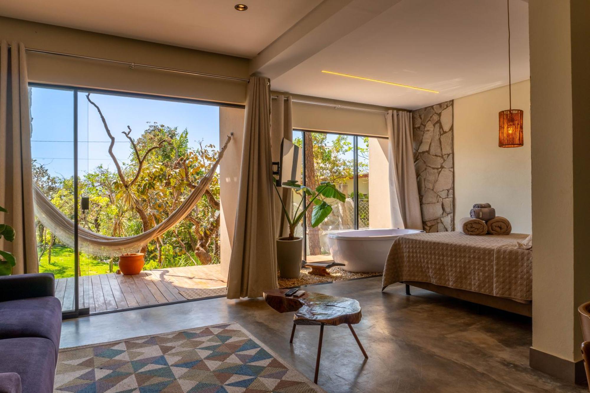 Lofts Lobo Guara Villa อัลโต ปาไรโซ เด โกยาส ภายนอก รูปภาพ
